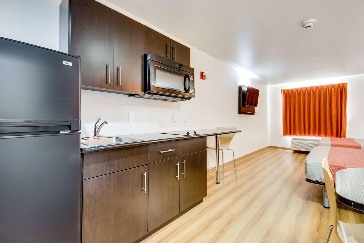 6-tulsa, Ok Hotel