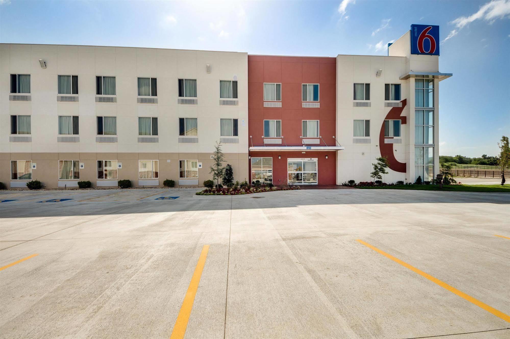 6-tulsa, Ok Hotel Catoosa