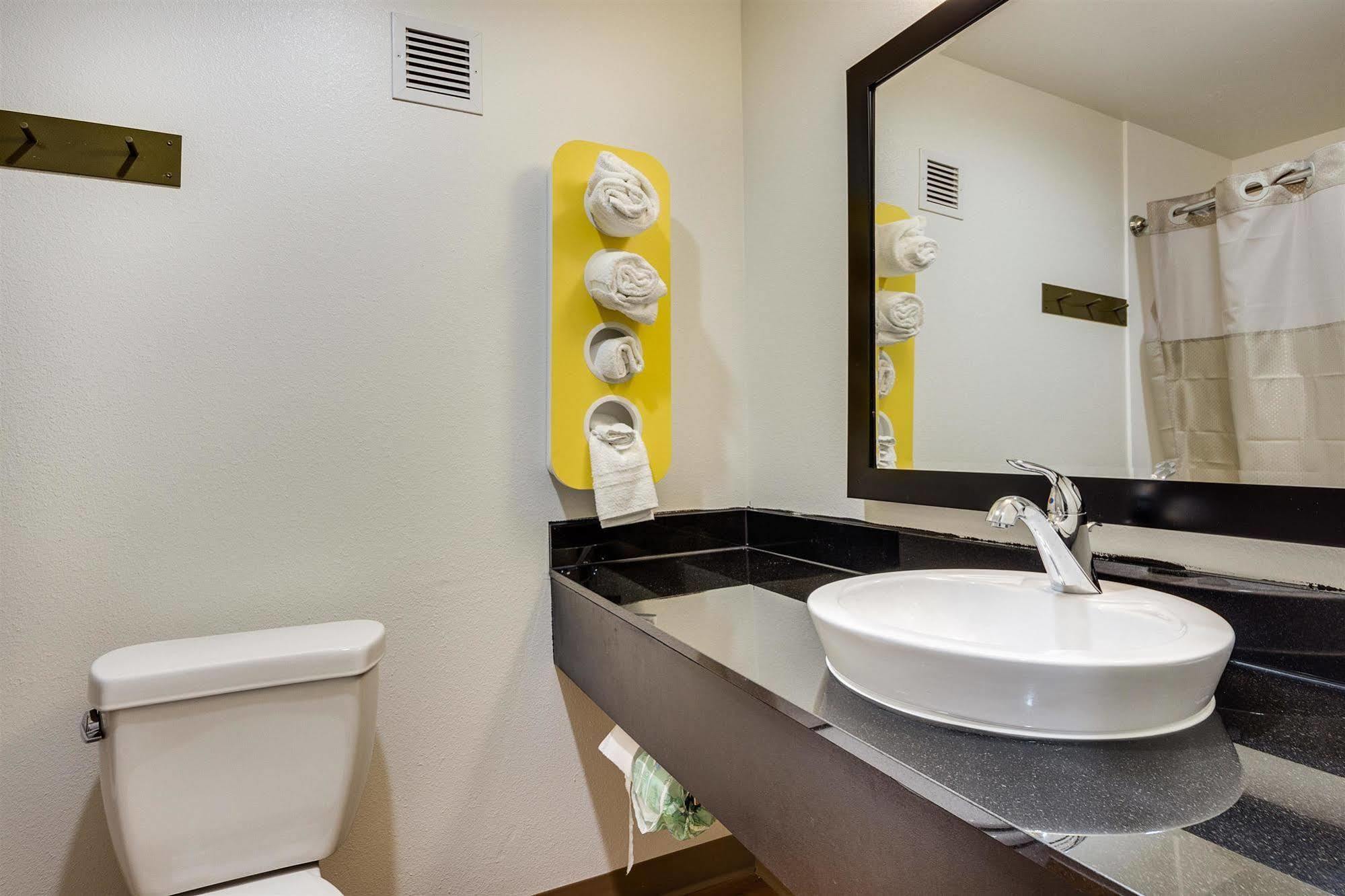 6-tulsa, Ok Hotel Catoosa